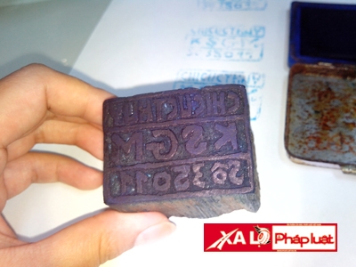 {keywords} {keywords}