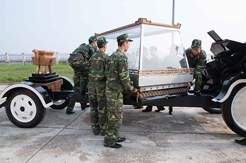 Võ Nguyên Giáp Võ Nguyên Giáp