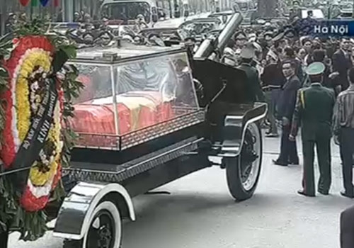 V&otilde; Nguy&ecirc;n Gi&aacute;p