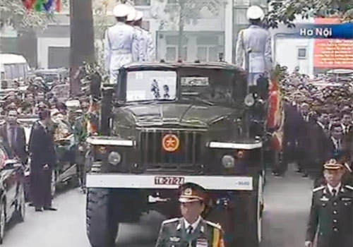 V&otilde; Nguy&ecirc;n Gi&aacute;p