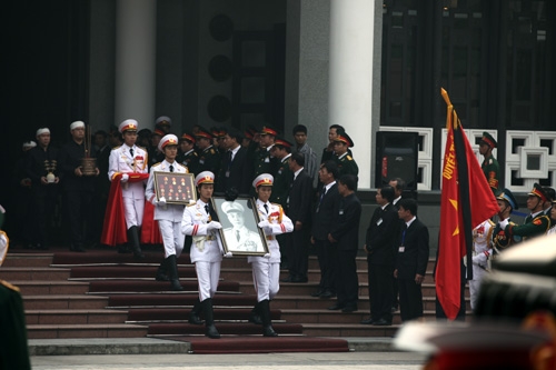 Võ Nguyên Giáp Võ Nguyên Giáp