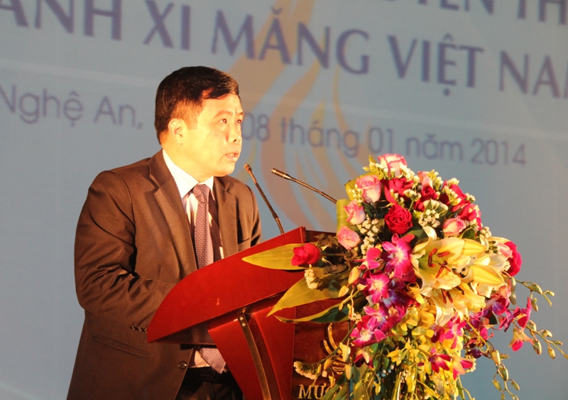 Đồng chí Huỳnh Thanh Điền- Phó chủ tịch UBND tỉnh Nghệ An phát biểu tại buổi lễ