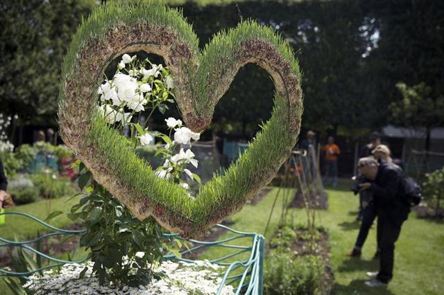 Ảnh chụp tại công viên Jardin des Tuileries ở Paris