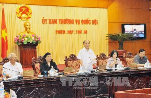 Chủ tịch Quốc hội Nguyễn Sinh Hùng phát biểu khai mạc phiên họp