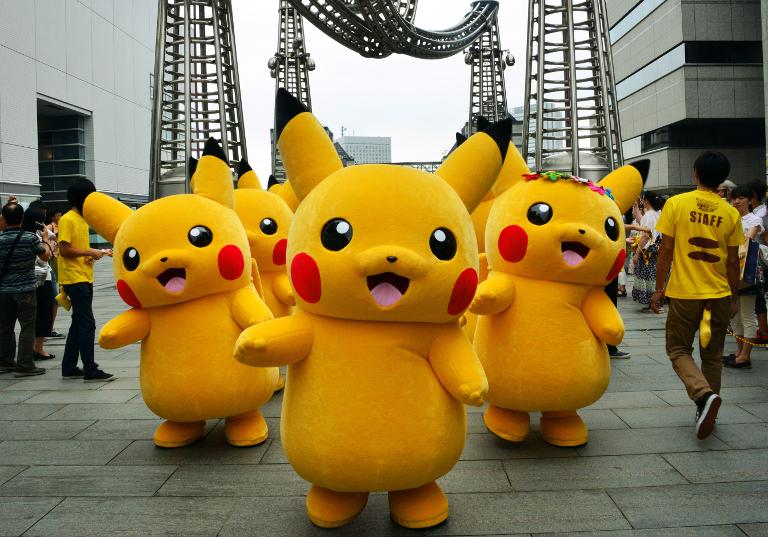 Parade Pikachus, nhân vật game Pokemon được tạo ra bởi Nintendo, tại Yokohama, Nhật Bản