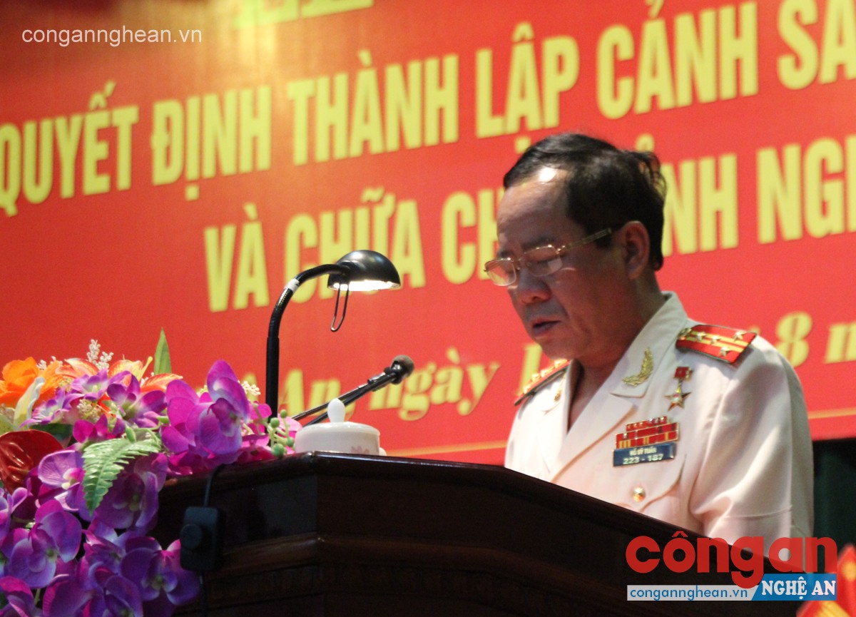 Đại tá Hồ Sỹ Tuấn, Giám đốc Cảnh sát PCCC Nghệ An nhận nhiệm vụ