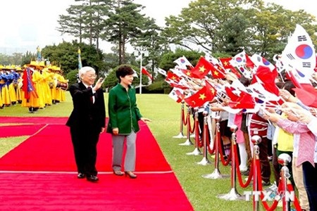 Tổng Bí thư Nguyễn Phú Trọng và Tổng thống Hàn Quốc Park Geun-hye. Ảnh: TTXVN