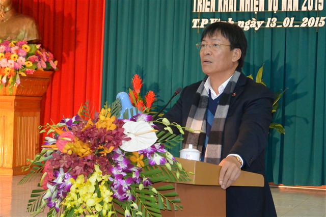 Đồng chí Phạm Anh Tuấn – Phó Trưởng ban nội chính TW phát biểu tại hội nghị