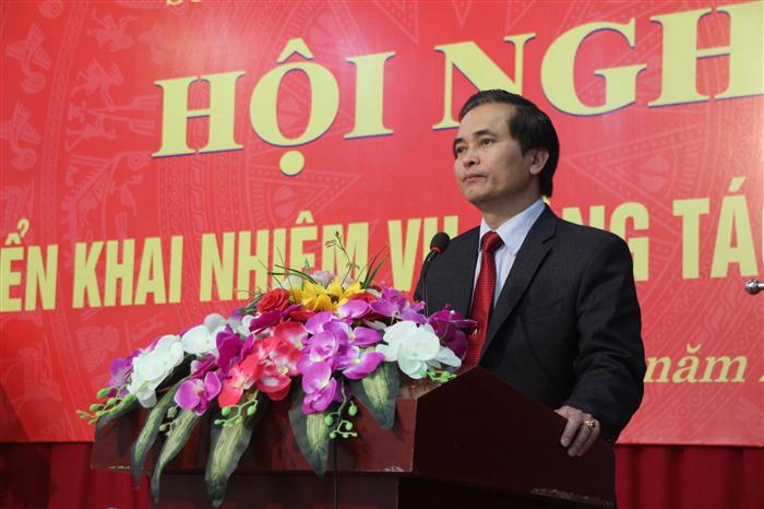 Đồng chí Lê Ngọc Hoa, Phó chủ tịch UBND tỉnh phát biểu tại Hội nghị