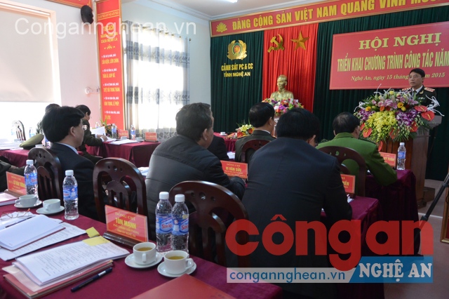  đồng chí Thượng tướng Trần Việt  Tân, Thứ trưởng Bộ Công an phát biểu tại hội nghị