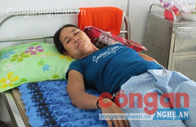 Bà Ven Thị Phương đang điều trị  tại bệnh viện