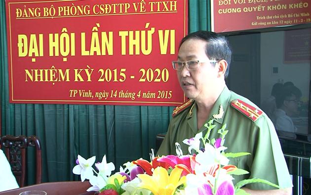 Đồng chí Đại tá Nguyễn Tiến Dần, UV BTV Đảng ủy, Phó Giám đốc Công an tỉnh phát biểu chỉ đạo