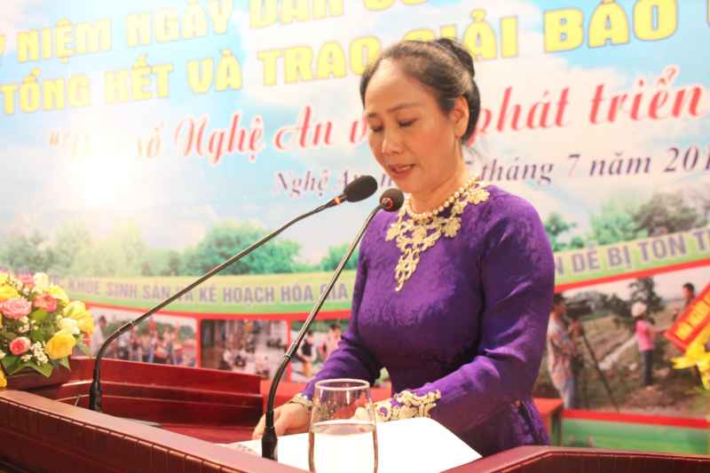 Đồng chí Đinh Thị Lệ Thanh, Ủy viên BTV Tỉnh ủy, Phó Chủ tịch UBND tỉnh Nghệ An đánh giá về hiệu quả của công tác dân số tại Nghệ An trong thời gian qua