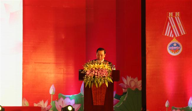 Đồng chí Nguyễn Hồng Kỳ, giám đốc Sở GTVT đọc diễn văn kỷ niệm 70 năm ngày truyền thống ngành GTVT