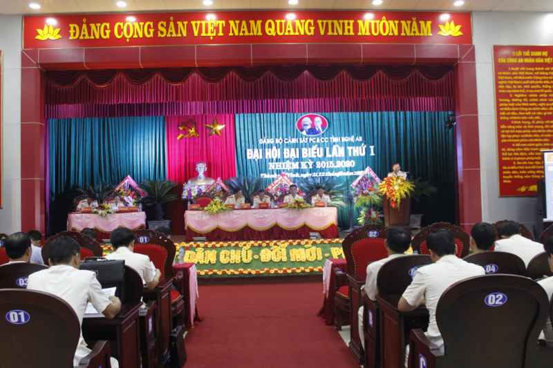 Tại đại hội