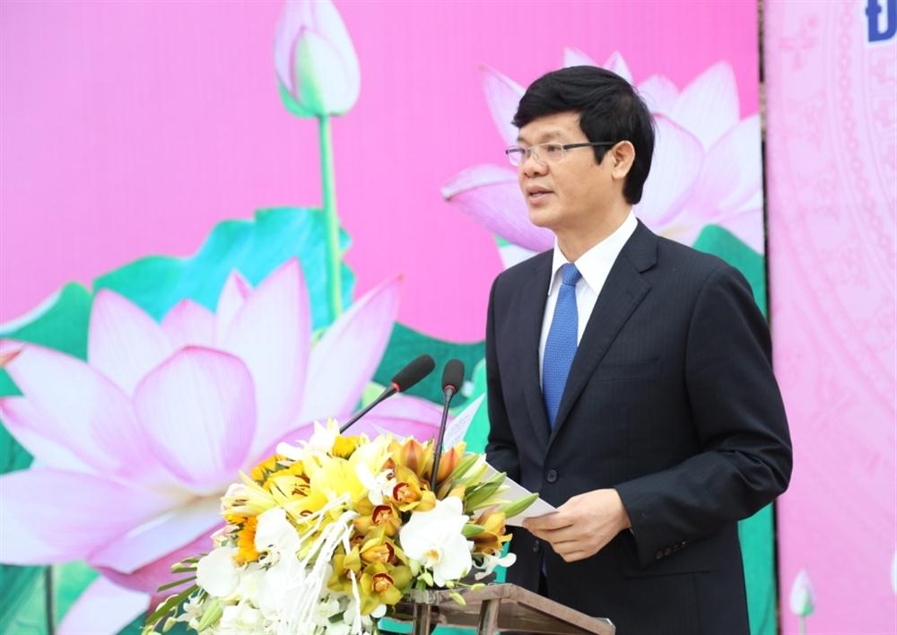 Đồng chí Lê Xuân Đại, UV BTV Tỉnh ủy, Phó Chủ tịch Thường trực UBND tỉnh phát biểu tại buổi lễ