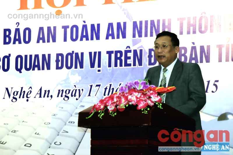 Ông Hồ Quang Thành - Giám đốc Sở TTTT Nghệ An trao đổi về vai trò quan trọng của đảm bảo an ninh thông tin
