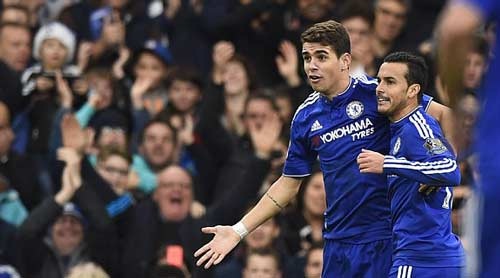  Pedro ghi bàn thứ 2 cho Chelsea