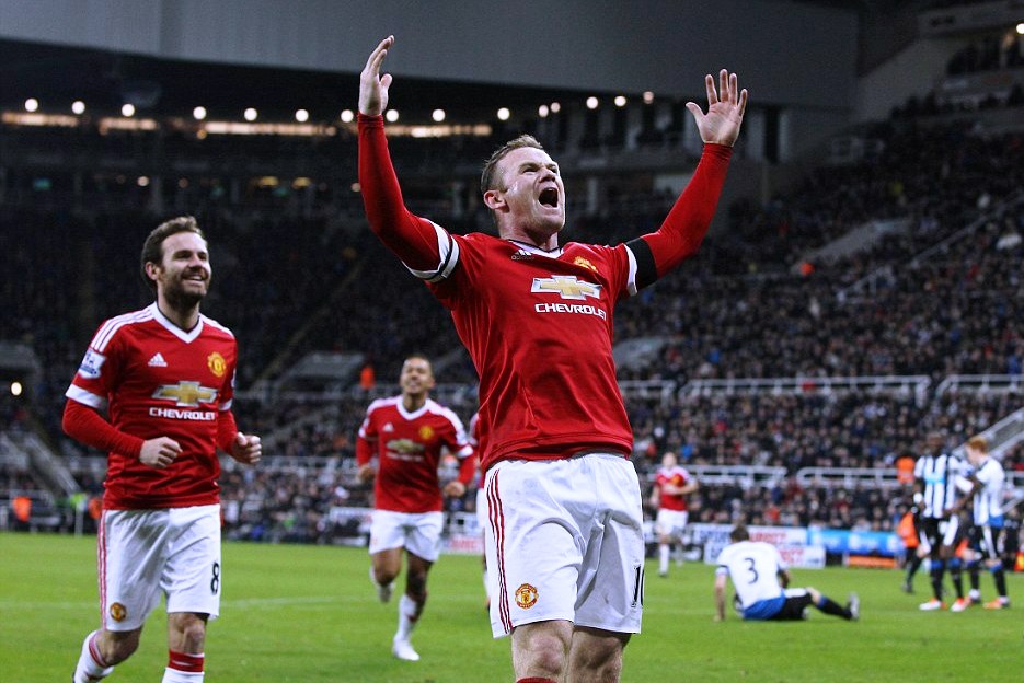 Rooney chơi trận đấu hay nhất của mình từ đầu mùa giải nhưng M.U vẫn không thể chiến thắng