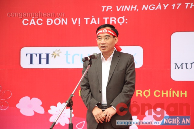 Đồng chí Hoàng Viết Đường - Phó Chủ tịch UBND tỉnh, phát biểu tại buổi lễ