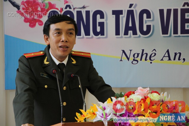 Đồng chí Thiếu tá Tạ Đình Tuấn - Trưởng phòng, Phòng Công tác Chính trị (PX15) phát biểu chỉ đạo hội nghị