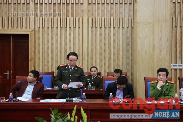  Đồng chí Đại tá Ngô Xuân Đề - Trưởng phòng An ninh kinh tế, quán triệt một số nội dung Nghị định số 92/NĐ-CP về An ninh hàng không