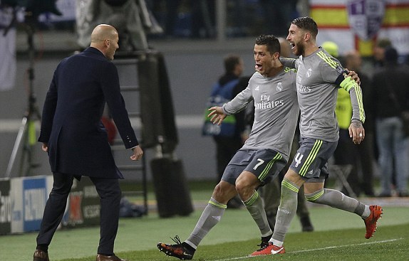 Zidane đã có màn ra mắt thành công ở đấu trường Champions League