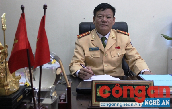 Đồng chí Đại tá Cao Minh Phượng, Trưởng phòng CSGT đường bộ, đường sắt Công an Nghệ An