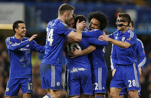 Chelsea dưới sự dẫn dắt của HLV Guus Hiddink dần lấy lại niềm tin nơi NHM