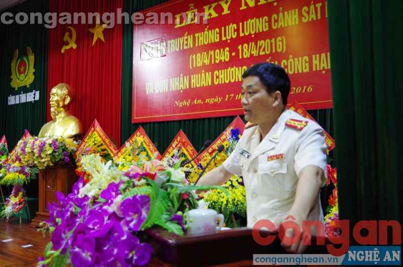Đồng chí Đại tá Nguyễn Mạnh Hùng - Phó Giám đốc Công an Nghệ An phát biểu tại lễ kỉ niệm