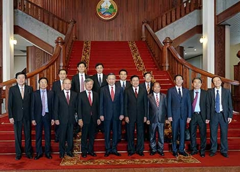 Bộ trưởng Tô Lâm và Đoàn đại biểu cấp cao Bộ Công an Việt Nam đã chào xã giao Tổng Bí thư, Chủ tịch nước CHDCND Lào Bun-nhăng Vo-la-chít.