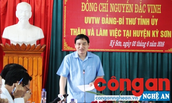 Đồng chí Nguyễn Đắc Vinh, Ủy viên TƯ Đảng, Bí thư Tỉnh ủy kết luận tại buổi làm việc