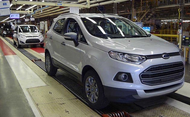 Ford EcoSport triệu hồi 2.150 xe