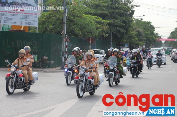 Diệu hành tại các tuyến đường thường xuyên xảy ra ách tắc giao thông như: Quang Trung, Trần Phú, lê Hồng Phong...