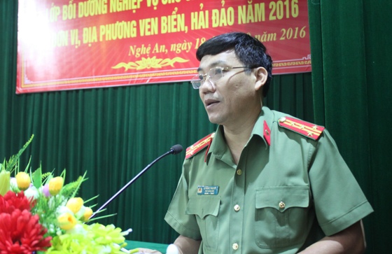 Đồng chí Đại tá Lê Khắc Thuyết, Phó Giám đốc Công an tỉnh phát biểu chỉ đạo