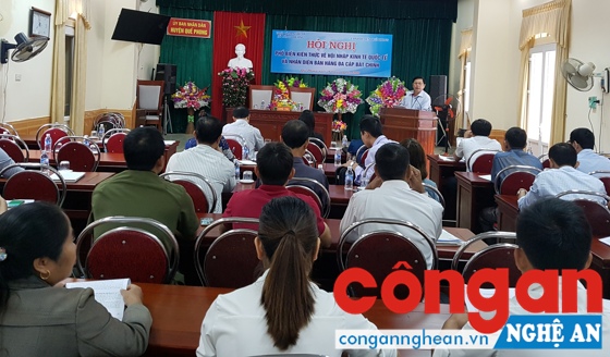 Hội nghị thu hút sự tham gia của đông đảo của đại biểu và người dân