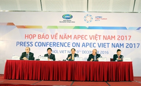 Họp báo quốc tế về Năm APEC Việt Nam.