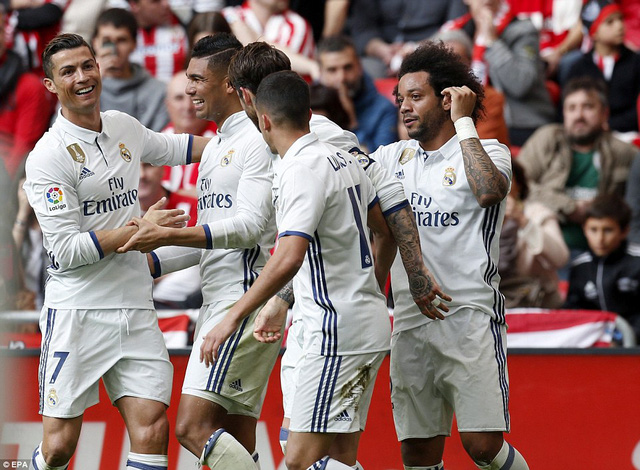  Niềm vui chiến thắng của các cầu thủ Real Madrid