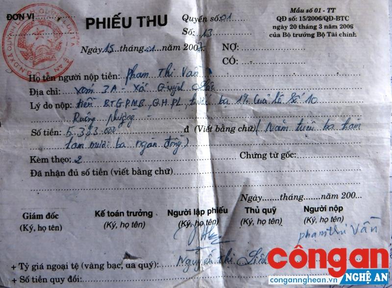 Hóa đơn liên quan đến việc mua đất của bà Phạm Thị Vần
