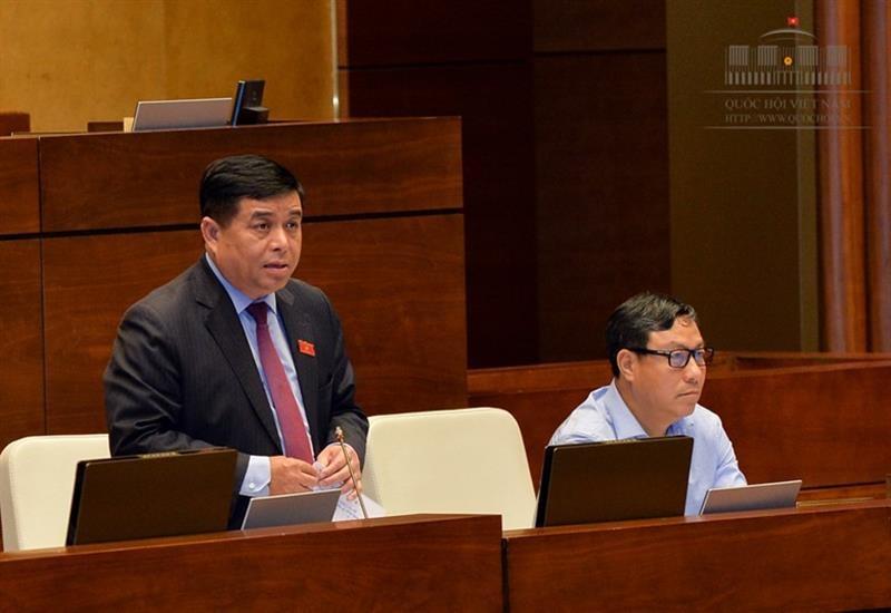 Bộ trưởng Bộ Kế hoạch và Đầu tư Nguyễn Chí Dũng tiếp thu, giải trình về dự án Luật hỗ trợ doanh nghiệp nhỏ và vừa