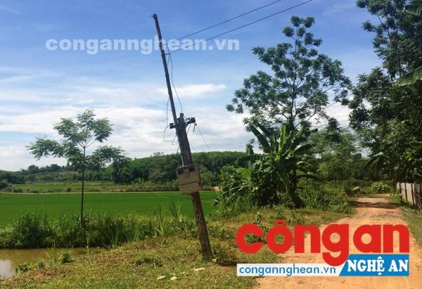 Nguồn điện không đảm bảo đã ảnh hưởng đến cuộc sống sinh hoạt của người dân tại xã Lam Sơn, huyện Đô Lương