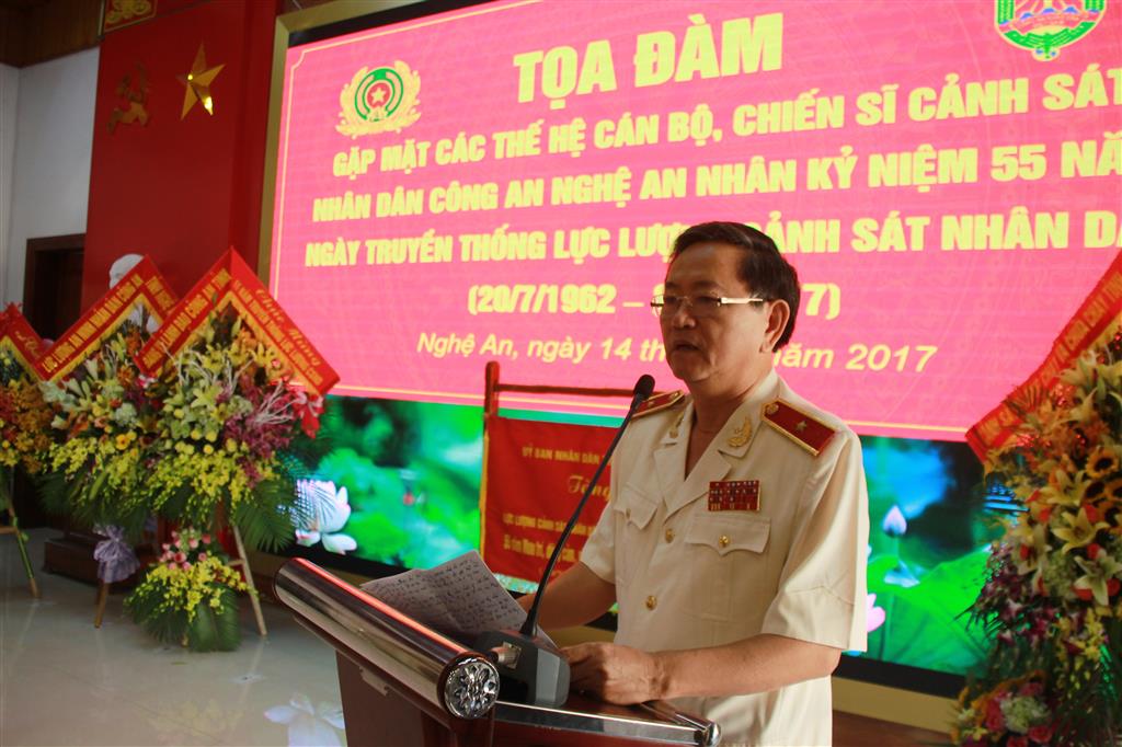 Đồng chí Thiếu tướng Võ Trọng Thanh, nguyên Giám đốc Công an Nghệ An ôn lại những kỉ niệm sâu đậm với lực lượng CSND