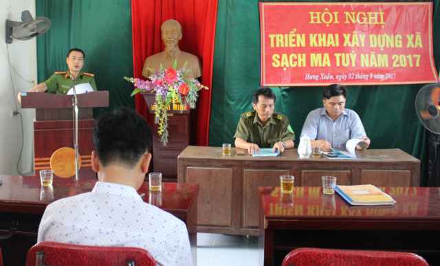 Hội nghị triển khai mô hình xã sạch về ma túy tại xã Hưng Xuân.