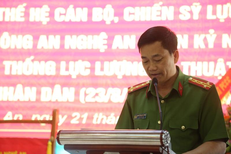 Đồng chí Đại tá Nguyễn Mạnh Hùng - Phó Giám đốc Công an tỉnh Nghệ An phát biểu chỉ đạo tại buổi tọa đàm