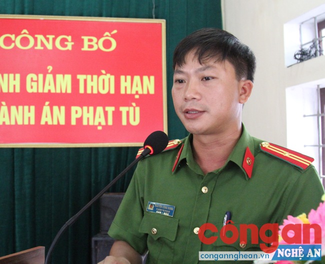 Thiếu tá Nguyễn Công Dung, Phó giám thị Trại tạm giam phát biểu ý kiến