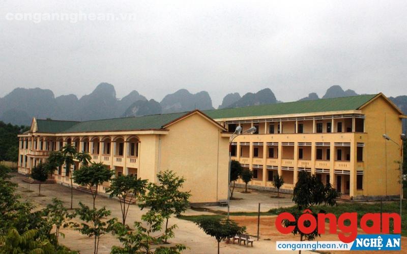Trường Trung cấp nghề Dân tộc nội trú Nghệ An vắng bóng học viên