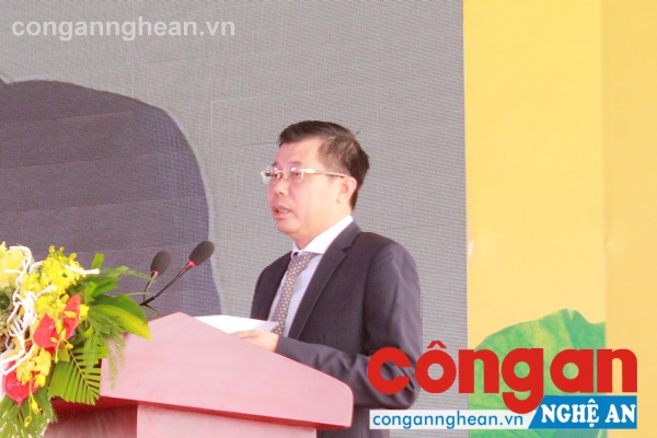 Ông Hoàng Mạnh Trường- Chủ tịch Tập đoàn Visai phát biểu về quá trình xây dựng cầu cảng tại Nghệ An