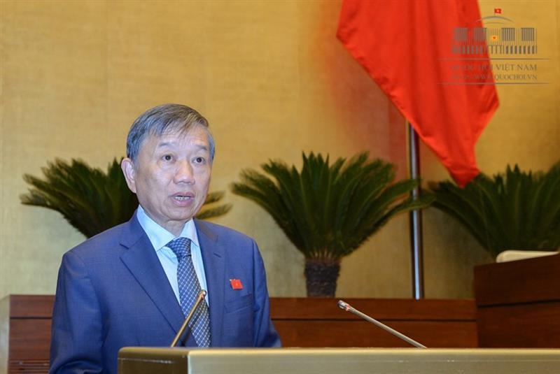Bộ trưởng Bộ Công an Tô Lâm trình bày Tờ trình Dự thảo luật Bảo vệ bí mật nhà nước