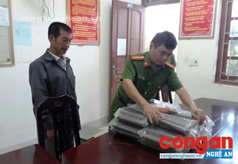 Số vật liệu nổ lực lượng chức năng thu giữ trong nhà đối tượng Trần Văn Thành