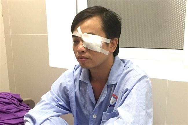 Bác sĩ Sơn - Bệnh viện Việt Nam - Cu Ba Đồng Hới (Quảng Bình) chấn thương do bị hành hung.